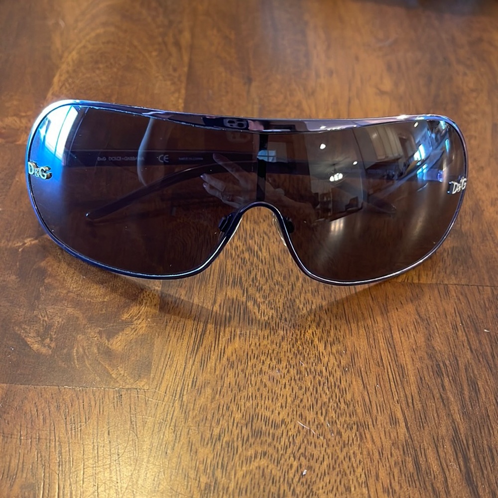 Vintage D&G sunglasses 6008 purple